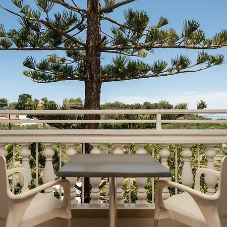 Karras Grande Hotel