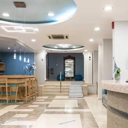 فندق Karras Grande 4*