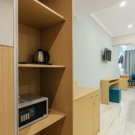 Hotel Karras Grande