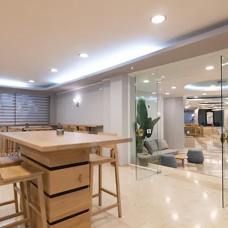 Karras Grande 4* Планос
