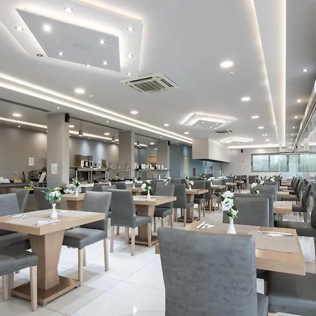 Отель Karras Grande 4*