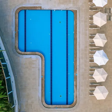Karras Grande Отель 4*
