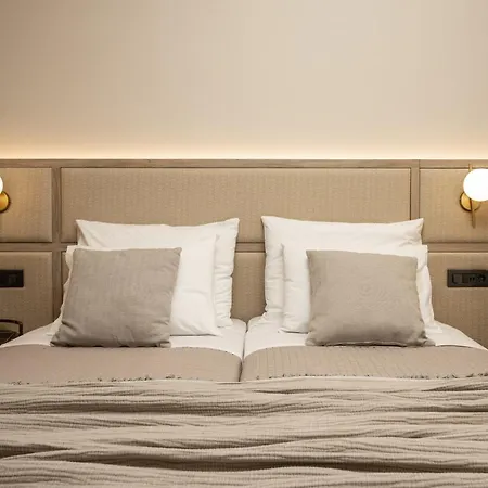 Karras Grande 4* Планос