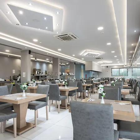 Karras Grande Hotel 4*