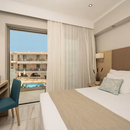 Hotel Karras Grande