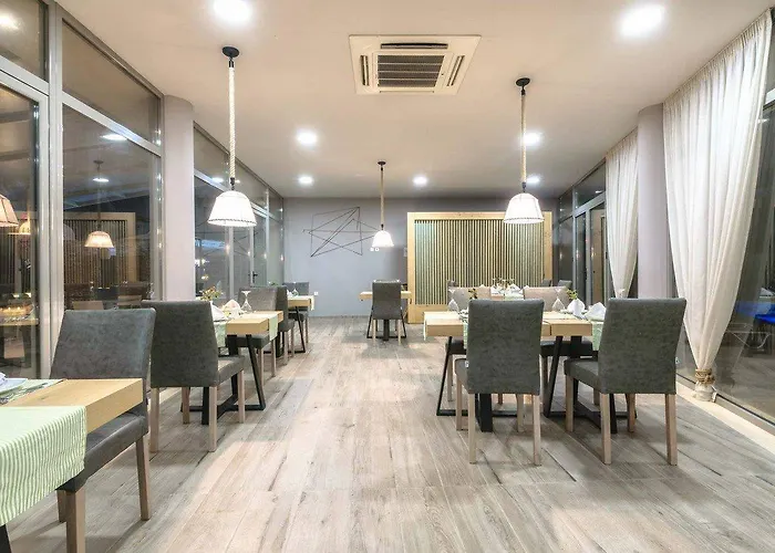 Karras Grande Hotel