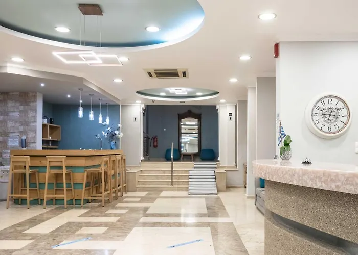 Hotel Karras Grande 4*