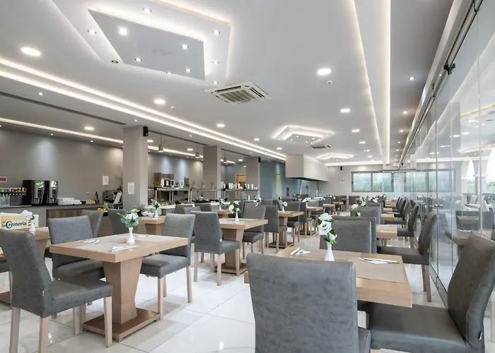 Karras Grande Hotel