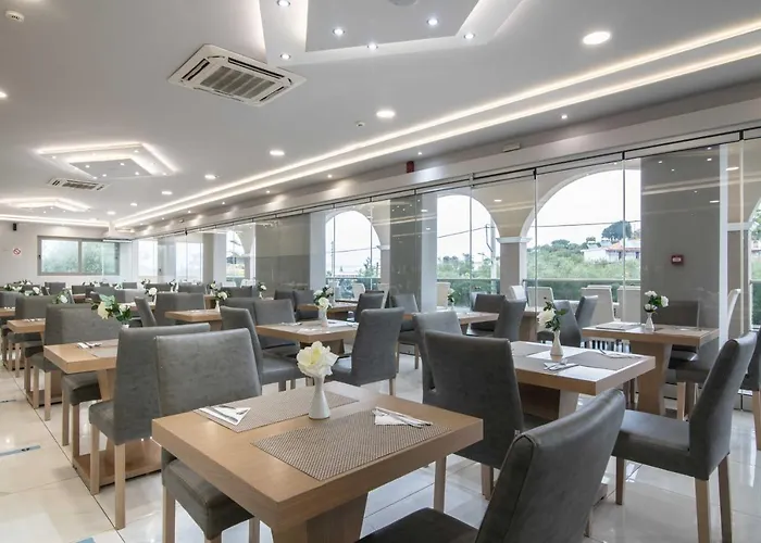 Karras Grande Hotel 4*