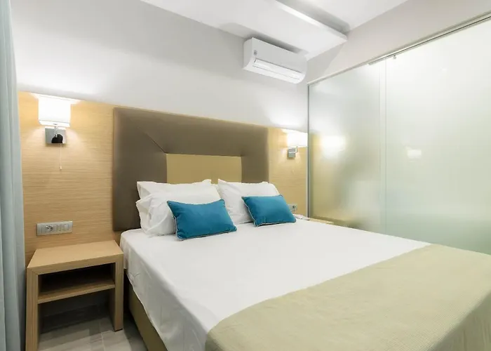 Hotel Karras Grande