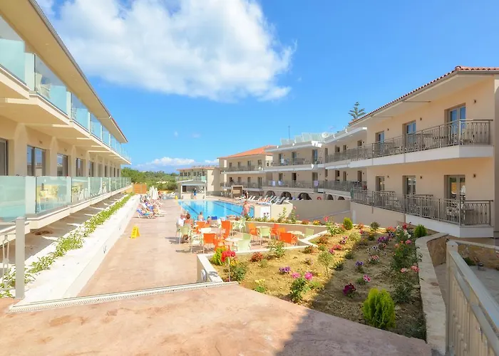 Hotel Karras Grande 4*