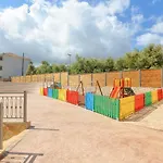 Hotel Karras Grande