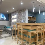 Hotel Karras Grande