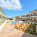 Ξενοδοχείο Karras Grande 4*