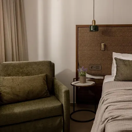 Hotel Karras Grande